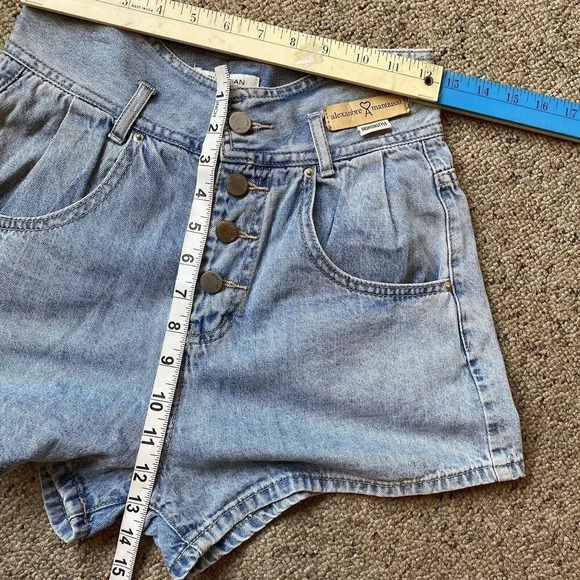 Y2K Alexanbre Women's S Button Fly Denim Jean Shorts Med-Light Blue Pockets - Picture 2 of 9